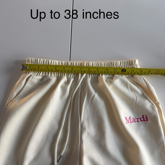 Cream Lounge Set - Picture 11 of 11